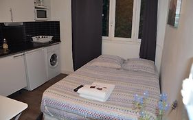 Hotel Studios Phenicio Porte De Versailles